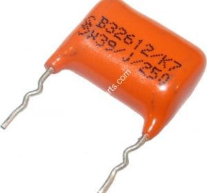 Capacitor Poliéster 390K x 250V
