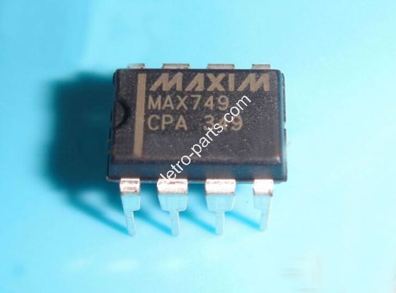 Circuito Integrado MAX749 CPA