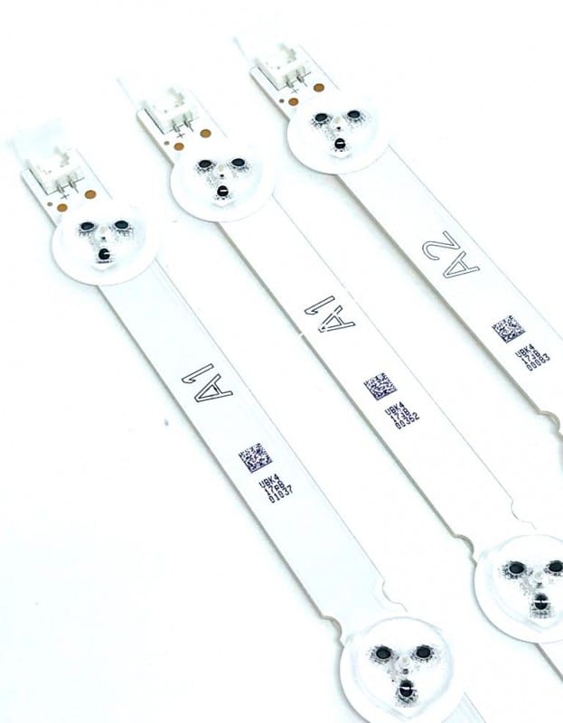 Barra de LED TV PANASONIC 32" TC-L32B6 - Kit completo com 3 Barras - Imagem 5