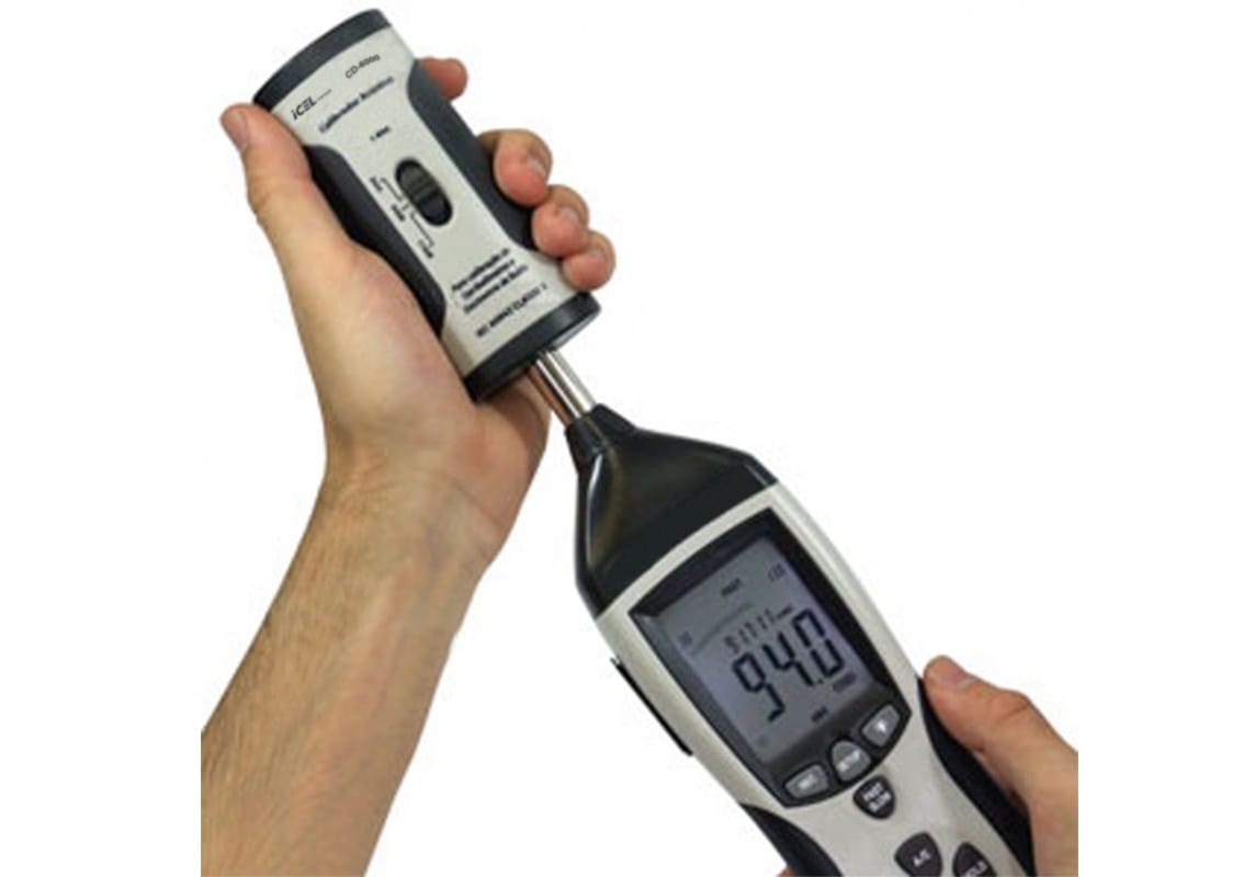 Calibrador de Decibelímetro Portátil Icel Manaus CD-6000 - Imagem 3